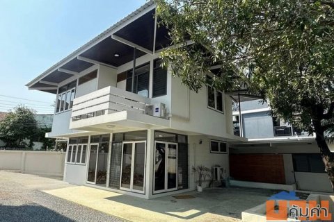 รหัสC6803 ให้เช่าบ้านเดี่ยว 2ชั้น ย่านถนนสุขุมวิท ใกล้ BTS บางจาก เดินทางสะดวกใกล้ทางด่วน