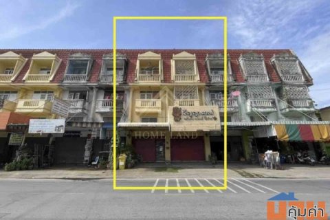 อาคารพาณิชย์ 3.5 ชั้น 2 คูหา ตีทะลุ ติดถนน ซอยบ้านไทรม้า ขายพร้อมกิจการ