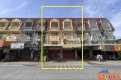 อาคารพาณิชย์ 3.5 ชั้น 2 คูหา ตีทะลุ ติดถนน ซอยบ้านไทรม้า ขายพร้อมกิจการ