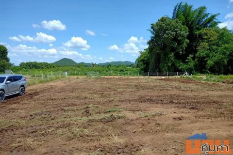 ที่ดินล้อมรั้วแล้ว ขุดบ่อ1ลูก ลึก3เมตร ตำบลห้วยขมิ้น อำเภอด่านช้าง จังหวัดสุพรรณบุรี