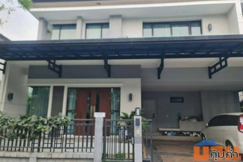 HR2503ให้เช่าบ้านพร้อมเฟอร์นิเจอร์ ตกแต่งสวย โครงการ The City พัฒนาการ เดินทางสะดวก