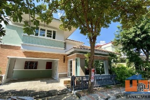 ขายบ้านเดี่ยว รีโนเวทใหม่ หมู่บ้านสิริยา วัชรพล แต่งสวยด้วยไม้สัก ขนาด 64 ตร.ว.