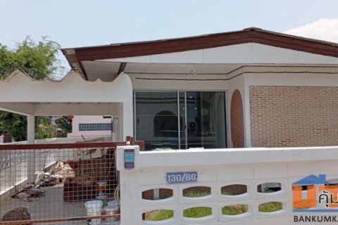 ขายบ้านใกล้สนามบิน8km40ตรว2.7ล้านพร้อมโอน(แม่เหียะ)