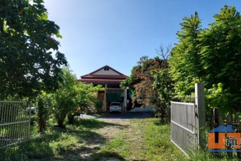 ขายบ้านพร้อมที่ดิน ทำเลทอง ต. บ้านโข้ง  อ.อู่ทอง จ.สุพรรณบุรี