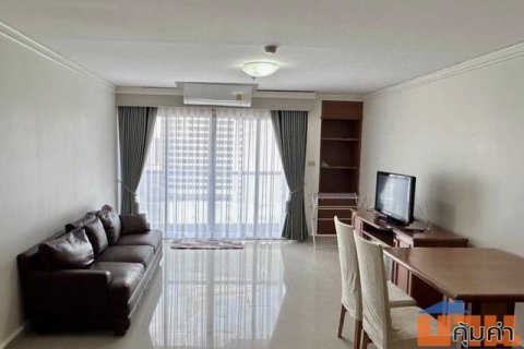RR075 Silom Suite ห้อง52.4 ตรม. 1ห้องนอน 1ห้องน้ำ เฟอร์นิเจอร์ครบครัน