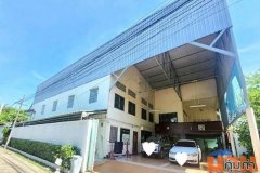 ให้เช่าโกดัง พร้อมออฟฟิศ นาคนิวาส ลาดพร้าว 71 ขนาด1,176 ตร.ม. ใกล้ Central Eastville
