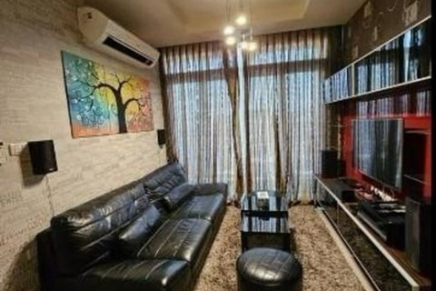 ให้เช่า 25,000 บาท/เดือน ขาย 4.69 ล้าน 49.76 ตรม. The Unique Condo @คูเมือง เชียงใหม่ คอนโดหรูใจกลางเมือง
