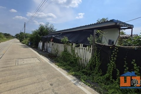 ขายบ้านพร้อมที่ดิน 100 ตร.ว.บ้านปูนชั้นเดียว 2 ห้องนอนทำเลดี