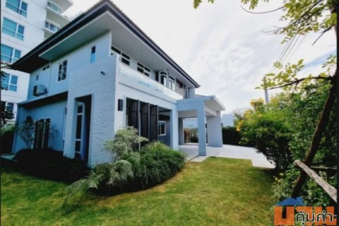 บ้านเชียงใหม่ หลังใกล้ทะเลสาป ในโครงการมัณฑนา Serene Lake