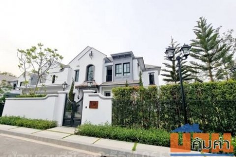 ตกแต่งพร้อม บ้านเดี่ยวหลังใหญ่ นันทวัน พระรามเก้า-กรุงเทพกรีฑาตัดใหม่ แลนด์แอนด์เฮ้าส์ สะพานสูง กรุงเทพมหานคร