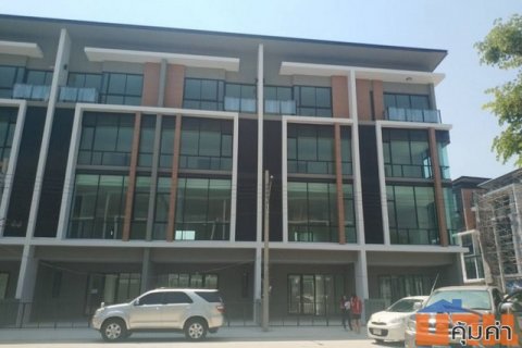 ขายพรีเมียมเพลส เกษเตร-นวมินทร์ สตรีวิท2 แบบ 4 ชั้น ขนาด 25 ตรว