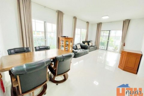 ให้เช่า บ้านเดี่ยว ชัยพฤกษ์ เฟส 2 บางนา กม.7 51 ตรว. 3 ห้องนอน 3 ห้องน้ำ เฟอร์ครบ พร้อมอยู่