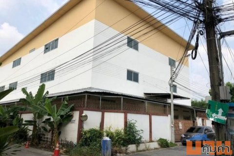 ขายตึกโกดัง ออฟฟิต ลาดปลาเค้า14 ขนาดพื้นที่ 200 ตรว 2000 ตรม