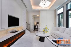P768 ขายพร้อมผู้เช่า บ้านหรู 3 ชั้น The Boulevard Ekkamai เดอะ บูเลอวาร์ด เอกมัย ซอยเอกมัย 22