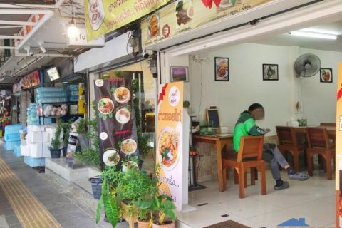 เซ้งร้านอาหาร ถนนจันทน์ สะพาน 3 ข้างตลาดคุณหญิงบุญมี รอบๆเป็น ย่านขายอาหาร ร้านทอง ใกล้ซอยเซ็นหลุยส์