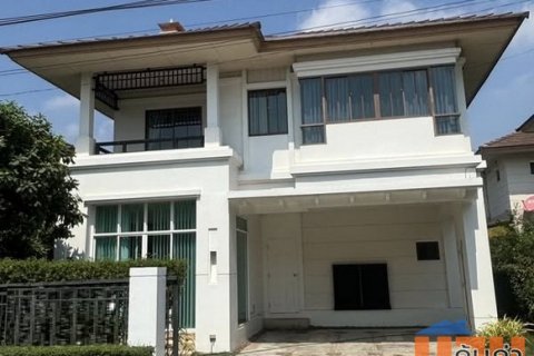 ให้เช่าบ้านเดี่ยว 2 ชั้น พร้อมเฟอร์ โครงการ เศรษฐสิริ บางนา กม. 7 ใกล้ MEGA BANGNA, IKEA