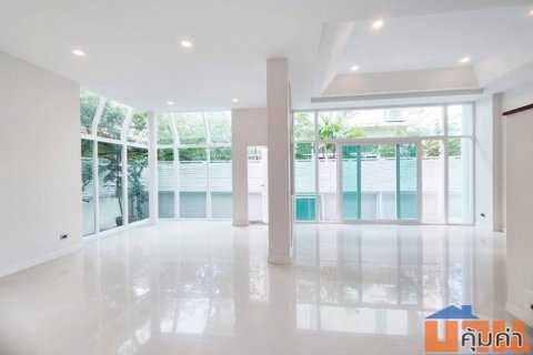 P784 ปรับลดราคา ขายบ้าน เพอร์เฟค เพลส สุขุมวิท 77 – สุวรรณภูมิ ปากซอยมีโรบินสันลาดกระบัง โฮมโปร แม็คโคร พาซิโอ