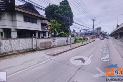 ขายที่ดิน พร้อมสิ่งปลูกสร้าง ทำเลดี ติดถนนรัตนาธิเบศร์