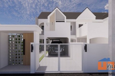 For Sales : Wichit, 2-Story Town House, 3 Bedrooms 2 Bathrooms