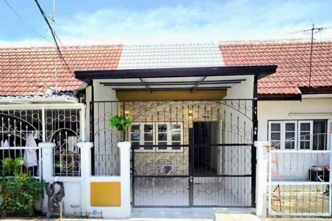 หมู่บ้านสยามนิเวศ 1 ประชาอุทิศ-วัดคู่สร้าง บ้านรีโนเวทใหม่ทั้งหลัง เฟอร์ฯครบ พร้อมเข้าอยู่