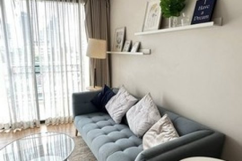 Liv at49 Private quiet spacious 8th floor BTS Thonglor