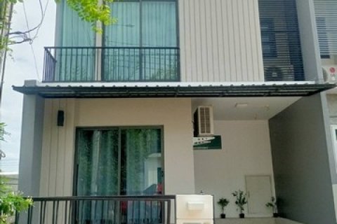 ขายด่วนทาวน์เฮาส์ หมู่บ้านพฤกษาวิลล์ ศรีสมาน ทำเลดีมาก ถ.ศรีสมาน ต.บ้านใหม่ อ.ปากเกร็ด จ.นนทบุรี