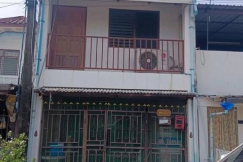 ให้เช่า บ้านเดี่ยว ซ.ปิยนนท์ คลอง 3 ลำลูกกา ปทุมธานี 4,000 บาทต่อเดือน โทร 083-7727472