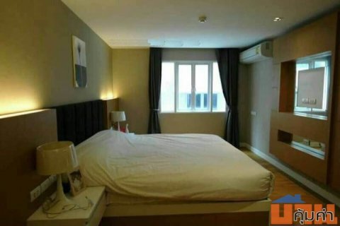 Le Nice Ekamai spacious safe quiet 2nd floor BTS Ekkamai