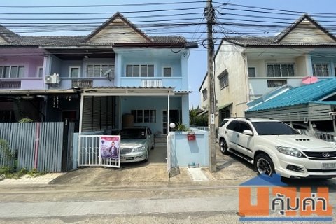 ขายทาวน์โฮมทุ่งครุโครงการบ้านสวนประชาอุทิศ72หลังมุม
