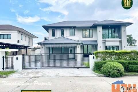 บ้านเดี่ยวปรับปรุงใหม่ หมู่บ้าน ณุศาศิริ ซิตี้ พระราม 2 หลังใหญ่พื้นที่เยอะพร้อมสระว่ายน้ำส่วนตัว