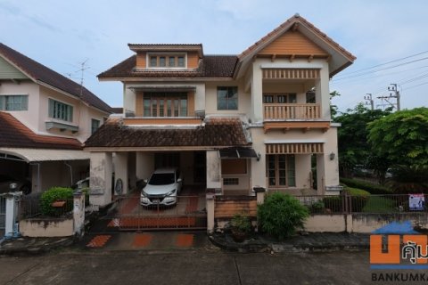 ขายบ้านเดี่ยวหลังมุมหมู่บ้านวรารมย์ประชาอุทิศ98ทุ่งครุ