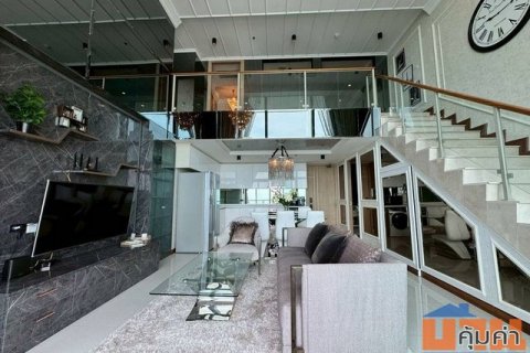 ห้องดูเพล็กซ์ ตกแต่งหรู วิวทะล พร้อมอยู่ เดอะริเวียล่า จอมเทียน พัทยา TP-C1363