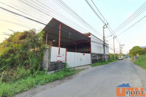 ขายที่ดินพร้อมโกดัง 101 ตร.ว. ซอยเทียนทะเล 20 แสมดำ 084 9924497