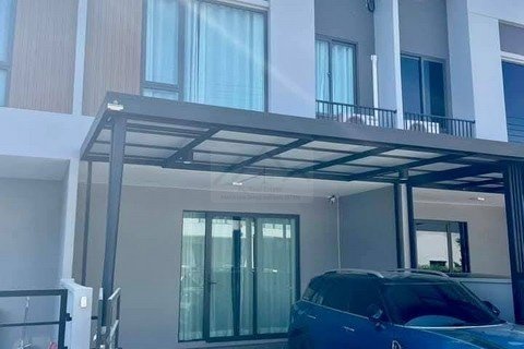 ให้เช่าทาวน์โฮม 2 ชั้น 3 ห้องนอน โครงการ Pleno สุขุมวิท-บางนา 2 เฟอร์พร้อมอยู่ ใกล้เมกะบางนา