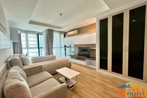 ห้องเช่าศรีราชา คอนโดพร้อมเฟอร์ ลัดดาพลัส ใกล้ โรบินสัน เซ็นทรัล TP-C1371