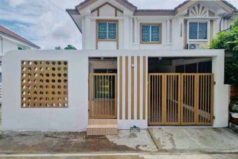 หมู่บ้านพฤกษาวิลล์ 24 ศรีนครินทร์-หนามแดง บ้านสวยพร้อมเฟอร์ฯ รีโนเวทใหม่พร้อมอยู่