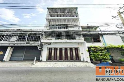 ขายอาคารพาณิชย์ 4 ชั้น 15.4 ตร.ว. ซ.เจริญราษฎร์ 5 แยก 4 สภาพพร้อมอยู่ ตกแต่งอย่างดี