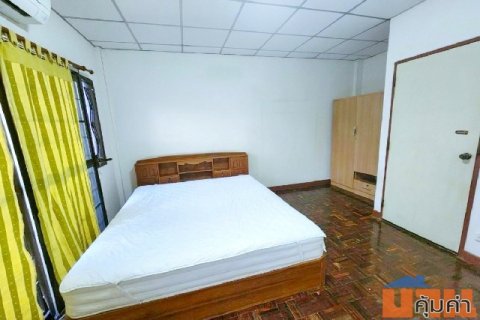 ให้เช่าทาวน์โฮม 2 ชั้น 21 ตร.วา.170 ตร.ม.รร.นานาชาติร่วมฤดี 2.6 กม.ทำเลดี 2นอน MRT ตลาดมีนบุรี 1กม.