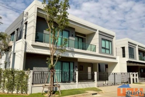 ให้เช่าบ้านเดี่ยว 2 ชั้น Centro Bangna เนื้อที่ 61 ตรว 4นอน 5น้ำ Fully furnished พร้อมอยู่ - ghd000579R
