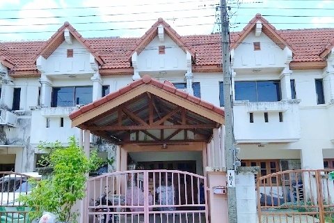 MRT ตลาดมีนบุรี 1กม.ให้เช่าทาวน์โฮม 2 ชั้น 22 ตร.วา.172 ตร.ม.ทำเลดี 2นอนรร.นานาชาติร่วมฤดี 2.6 กม.