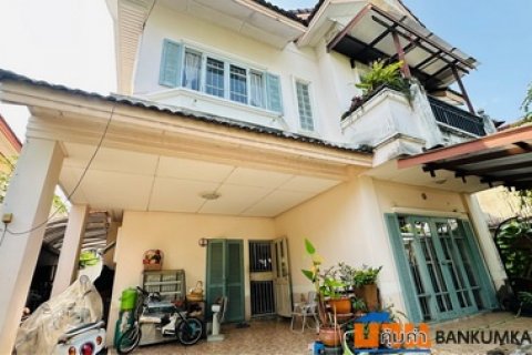 พาร์คเวย์ ชาเล่ต์ รามคำแหง 190/1 เขตมีนบุรี ถนนรามคำแหง แขวงมีนบุรี เขตมีนบุรี กรุงเทพมหานคร