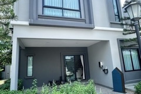 [ขาย] บ้านเดี่ยว Private Zone | 67 ตร.ว. | 4 ห้องนอน | ติดถนนสาย 36 | ฟรีค่าโอน | 7.89 ล้าน