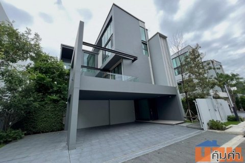 ขายพร้อมผู้เช่า บ้านเดี่ยว 3ชั้น โครงการ VIVE กรุงเทพกรีฑา ขนาด 81.60 ตรว 421 ตรม พร้อมลิฟท์ส่วนตัว