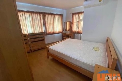 City Home Sukhumvit spacious safe quiet 9th floor BTS Udomsuk
