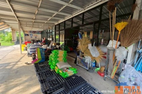 ขายบ้านสวนพร้อมร้านค้า ติดถนน ใกล้ รร.เตรียมทหาร ต.ศรีกระอาง อ.บ้านนา จ.นครนายก โฉนดครุฑแดงพร้อมโอน