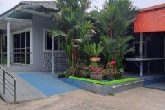 ขายบ้านเดี่ยว 1 ชั้น หมู่บ้านหนองสรวง อ.ศรีประจันต์ สุพรรณบุรี ใกล้โรงเรียน โรงพยาบาล ตลาด โทร 0869220218