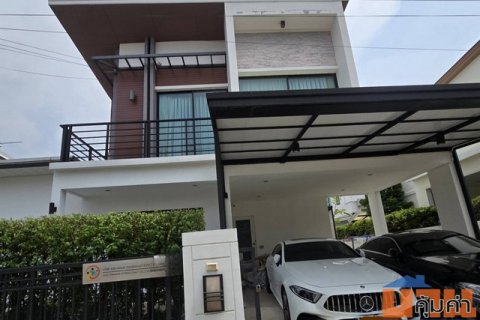ให้เช่า บ้านเดี่ยว2ชั้น 51ตรว. ถ.เฉลิมพระเกียรติ ร.9 ใกล้ซีคอนสแควร์