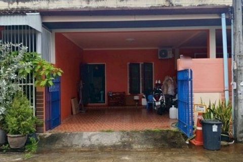 หมู่บ้านสะพานหินภูเก็ต ทาวน์โฮมสภาพเดิม 22.8วา 2ห้องนอน 1ห้องน้ำ ใกล้วิทยาลัยอาชีวศึกษาภูเก็ต