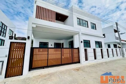 ให้เช่าบ้านเดี่ยวสุดหรู 40,000 บาท/เดือน 4 นอน 5 น้ำ ทำเลดี #แม่เหียะ #อ.เมืองเชียงใหม่ #เฟอร์นิเจอร์ครบ #พร้อมเข้าอยู่