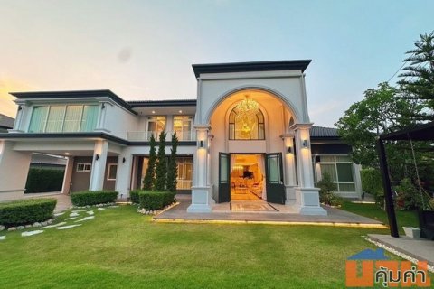 บ้านเดี่ยวหลังใหญ่ โมเดิร์นสุดหรู ตกแต่งสวย โซนสุเทพ